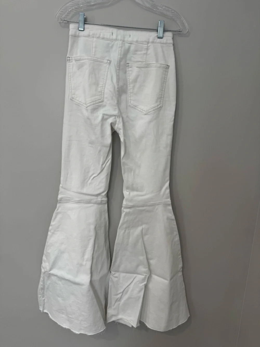 Free People “Just Float On” flare jeans in winter white, size 27R - Picture 5 of 6